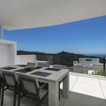 Apartment 3060 With Extraordinary Sea Views In Pal *